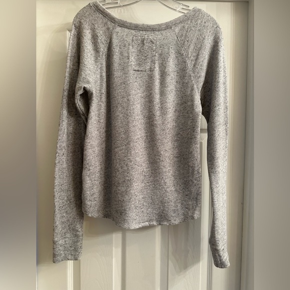 Sequin snow leopard pullover cardigan/sweatshirt - Picture 2 of 4